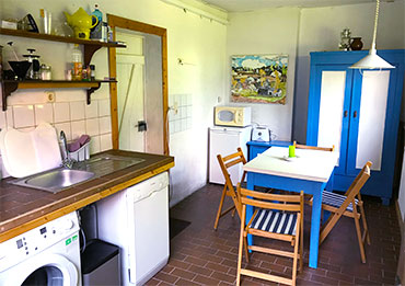 Blick in Küche Ferienhaus 1